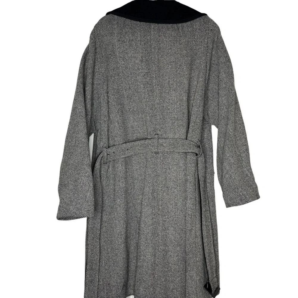Authentic Emporio‎ Armani Herringbone Double-Breasted Long Belted Coat Size EU46 - Picture 2 of 15